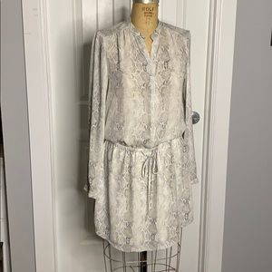 Preowned long sleeve summer dress